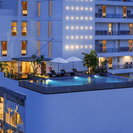 Luminor Hotel Purwokerto By Wh 외부 사진
