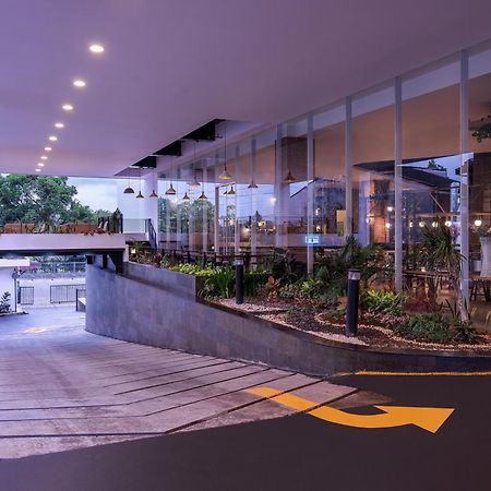 Luminor Hotel Purwokerto By Wh 외부 사진
