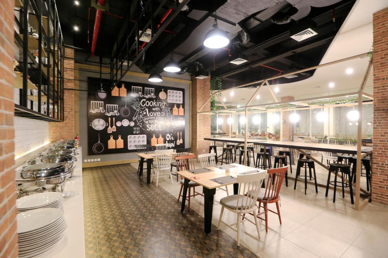 Luminor Hotel Purwokerto By Wh 외부 사진