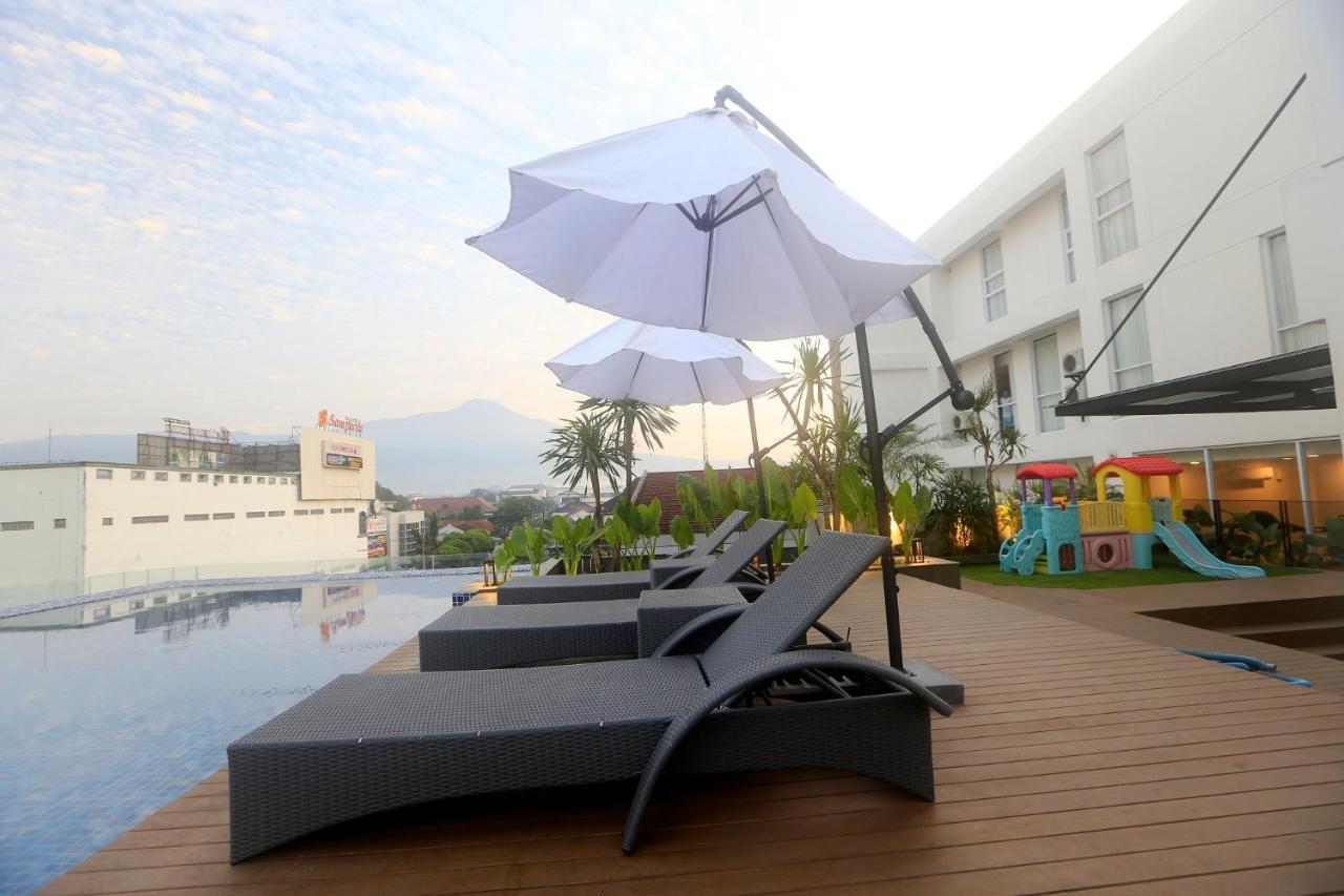 Luminor Hotel Purwokerto By Wh 외부 사진