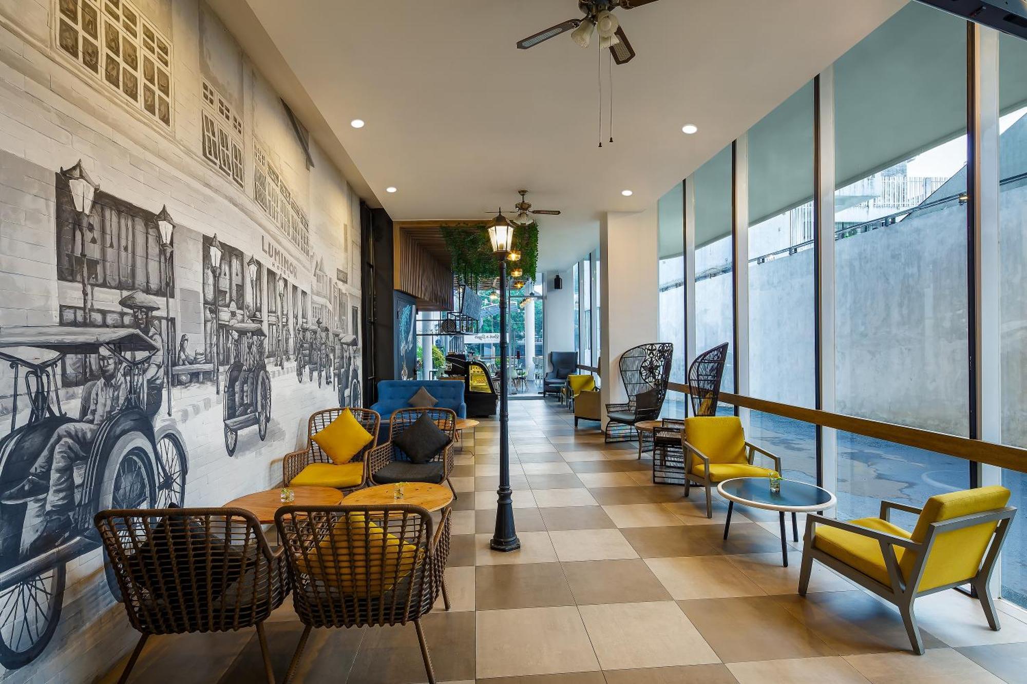 Luminor Hotel Purwokerto By Wh 외부 사진